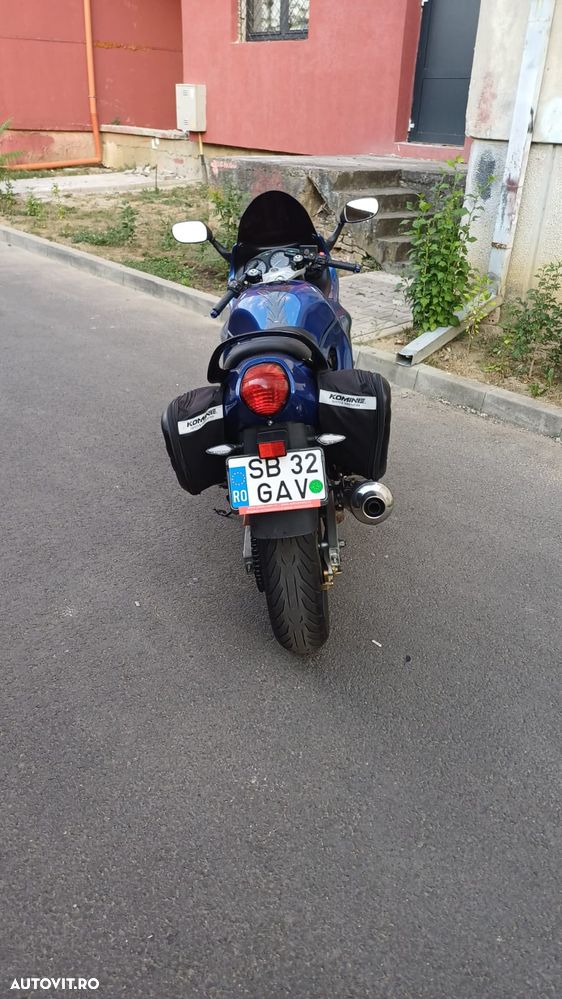 Suzuki GSX 600F - 4