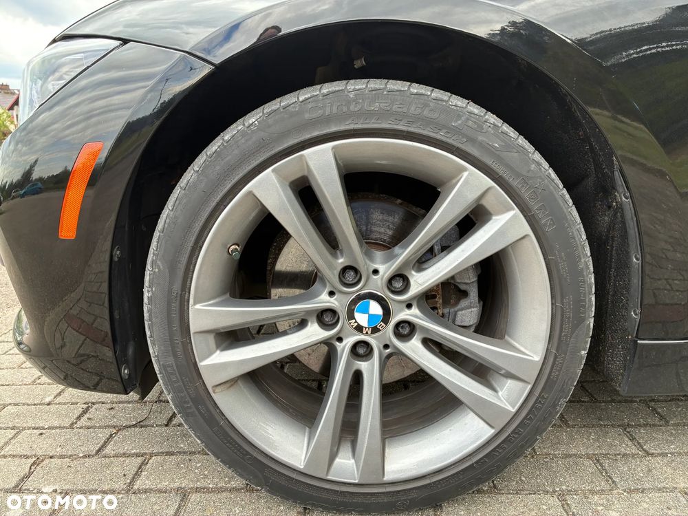 BMW Seria 3 330i Sport Line - 18