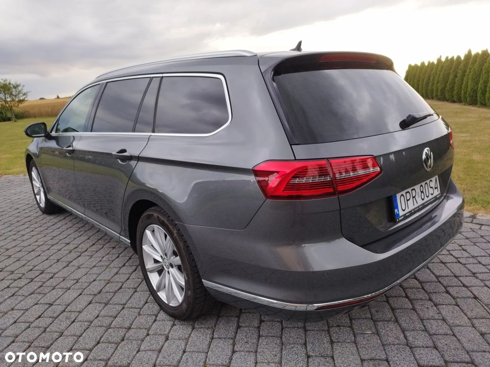 Volkswagen Passat 2.0 TDI SCR 4Mot DSG Highline - 22