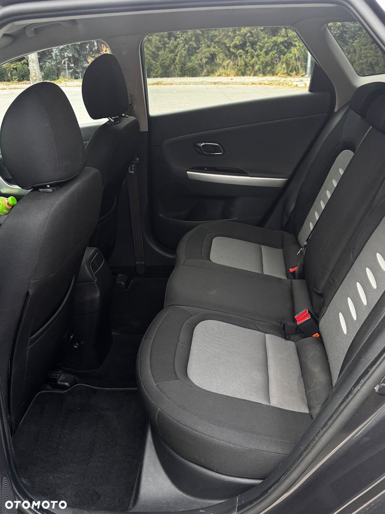 Kia Ceed 1.6 GDI L - 28