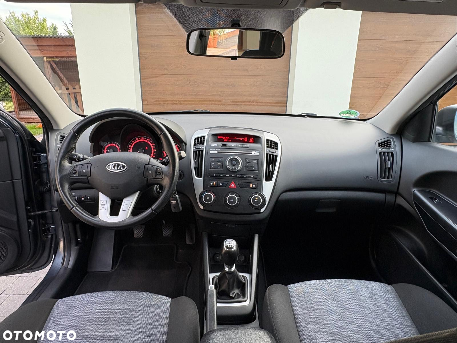 Kia Ceed 1.6 CVVT ISG Spirit - 8