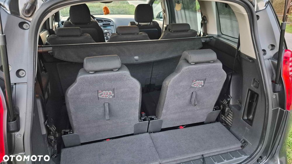 Peugeot 5008 1.6 HDi Trendy - 8