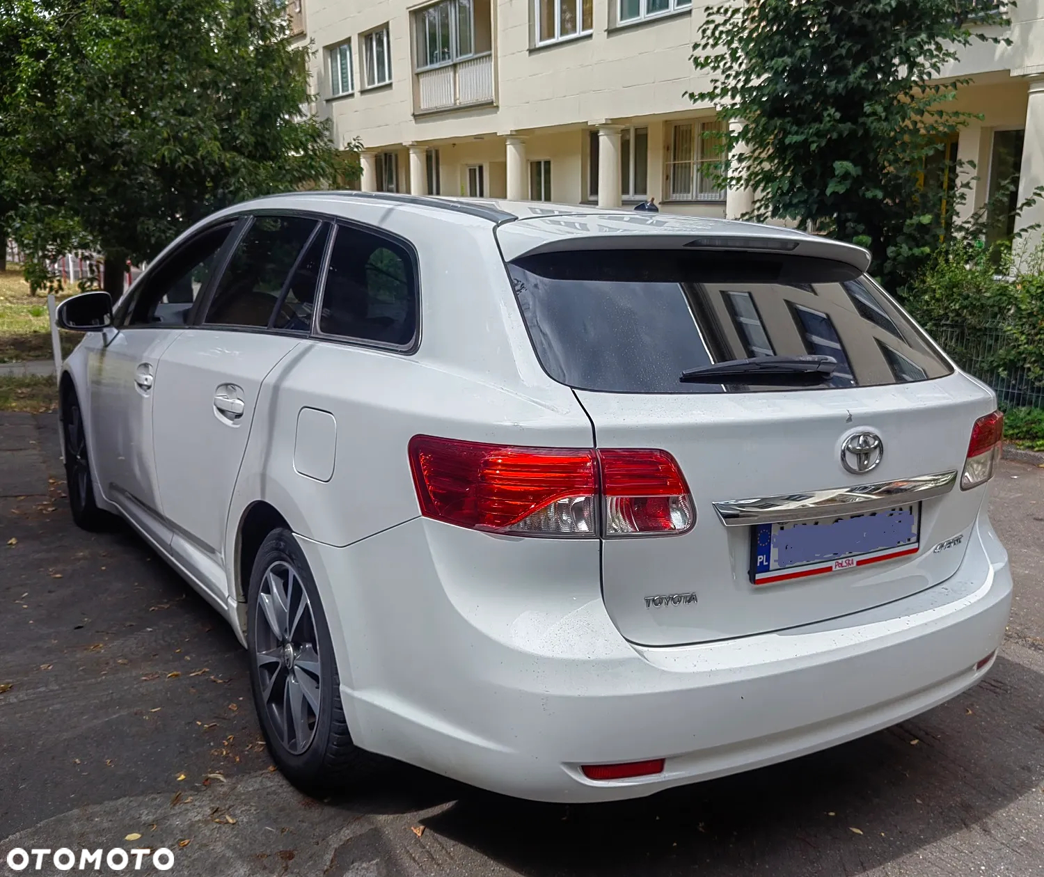 Toyota Avensis - 4