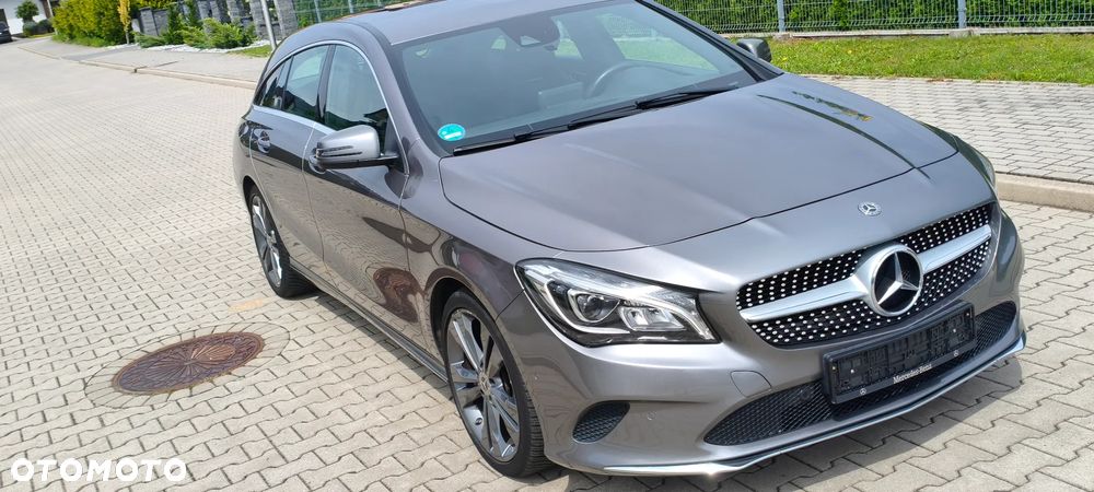 Mercedes-Benz CLA 200 - 2