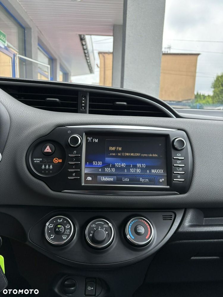 Toyota Yaris - 22