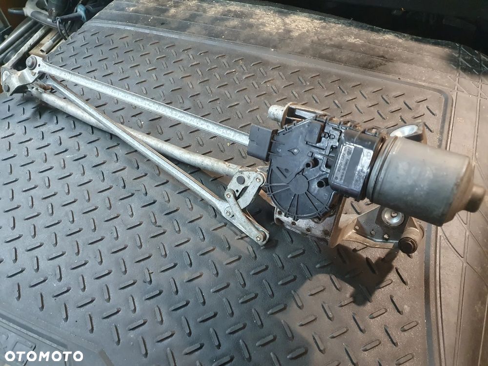 FOCUS C-MAX 03-07 MECHANIZM WYCIERACZEK PRZÓD 3397020600 3M5117508AA   EUROPA - 4