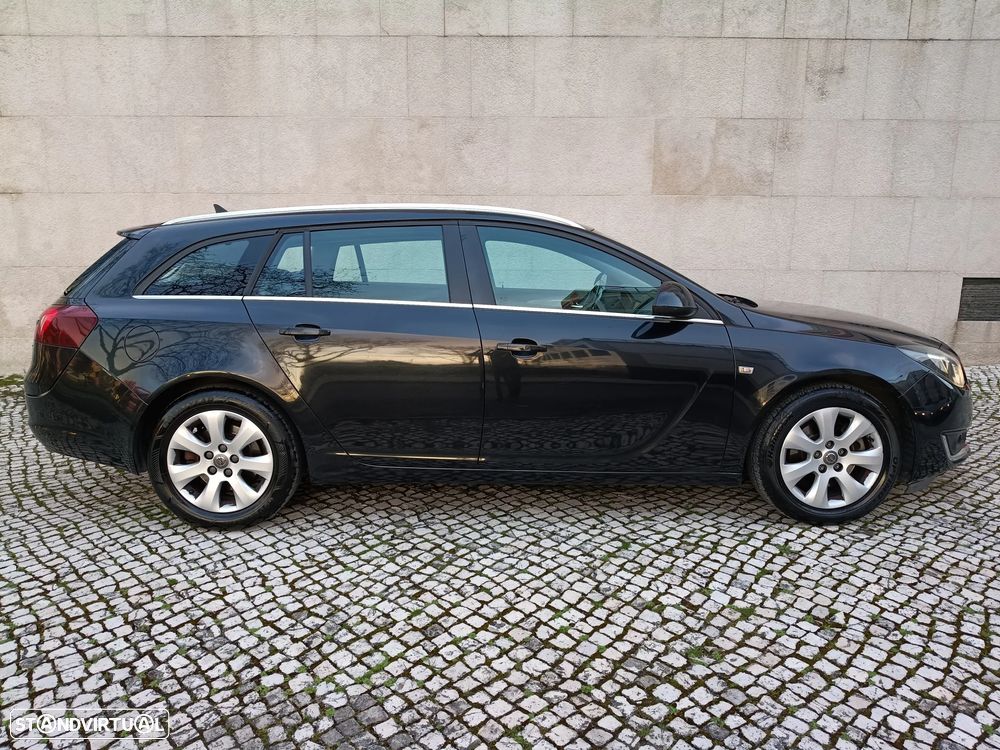 Opel Insignia Sports Tourer 2.0 CDTi Executive S/S - 16