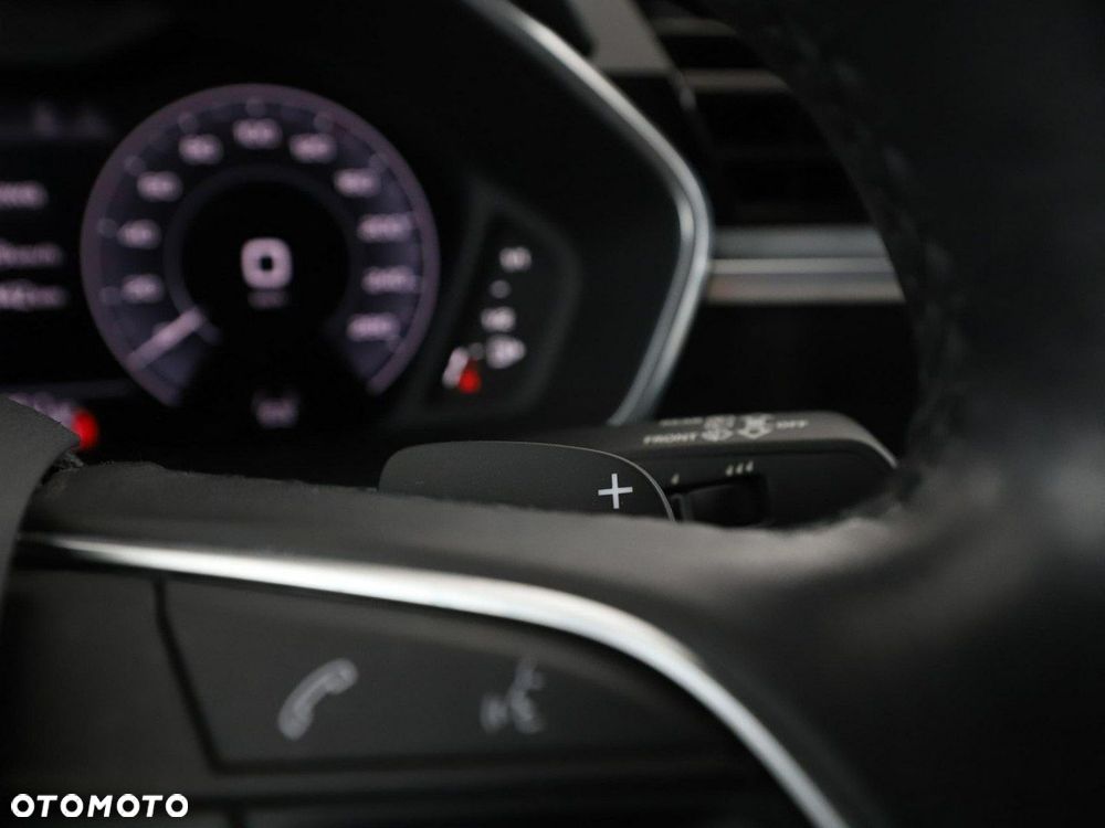 Audi Q3 45 TFSI e S Line S tronic - 36