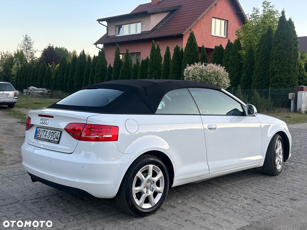 Audi A3 Cabrio 1.6 Ambition - 9