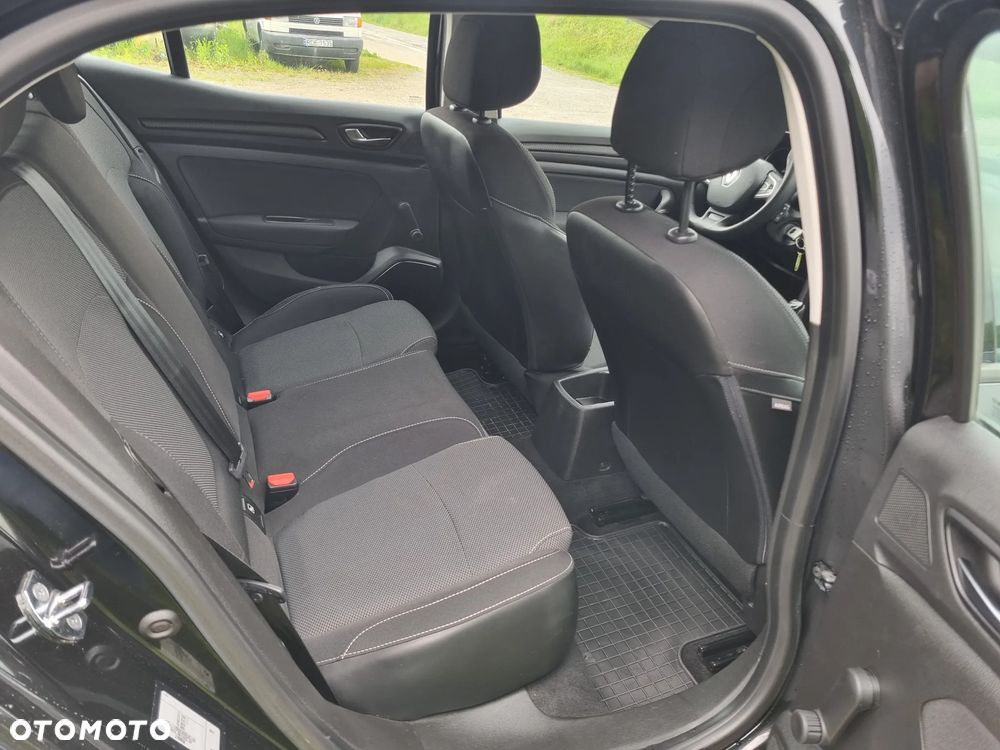 Renault Megane 1.2 Energy TCe Life - 20