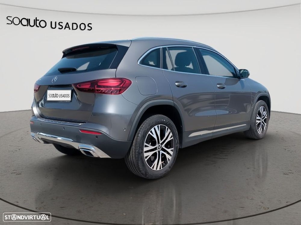 Mercedes-Benz GLA 250 - 9