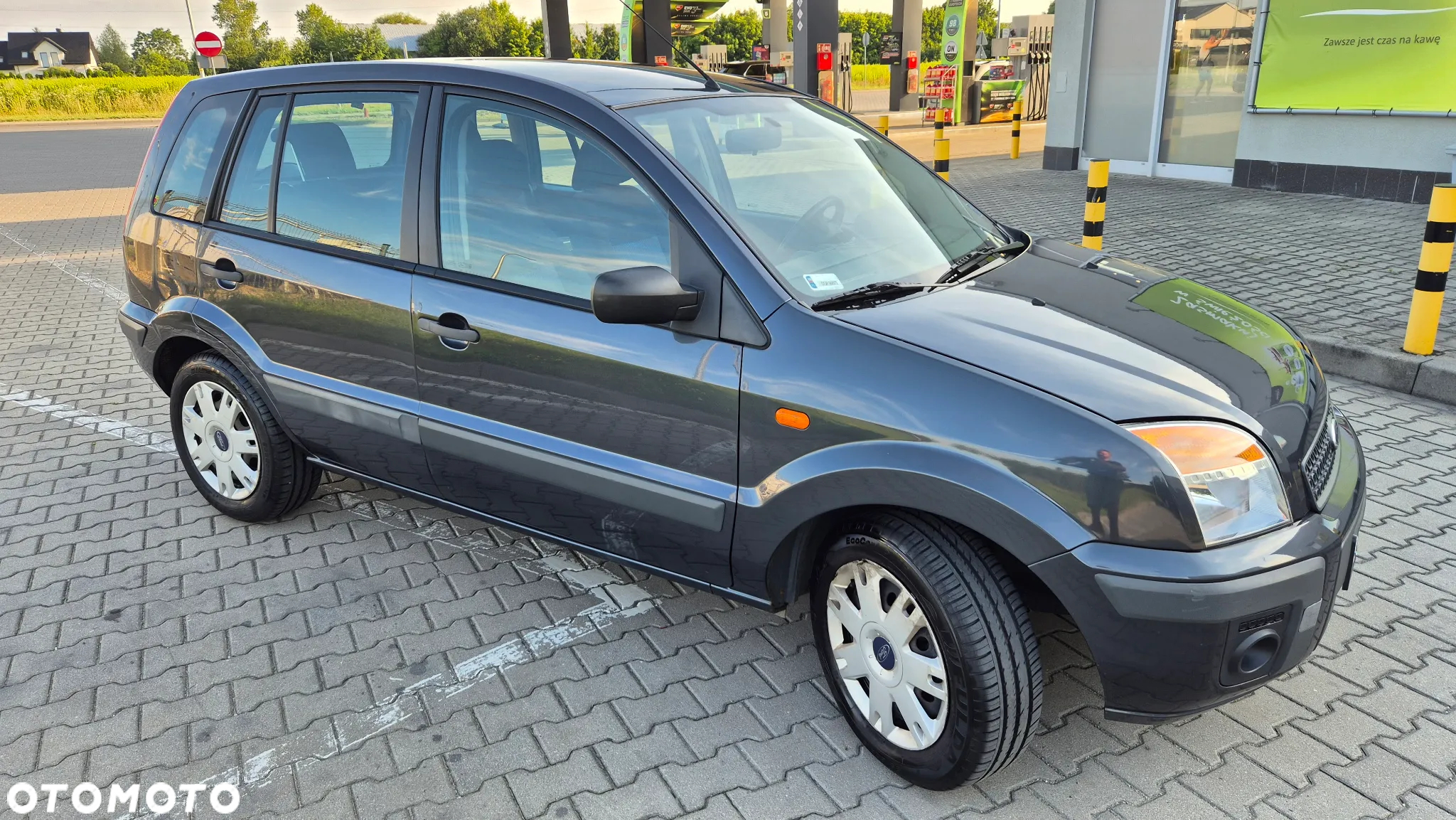 Ford Fusion 1.4 Trend - 4