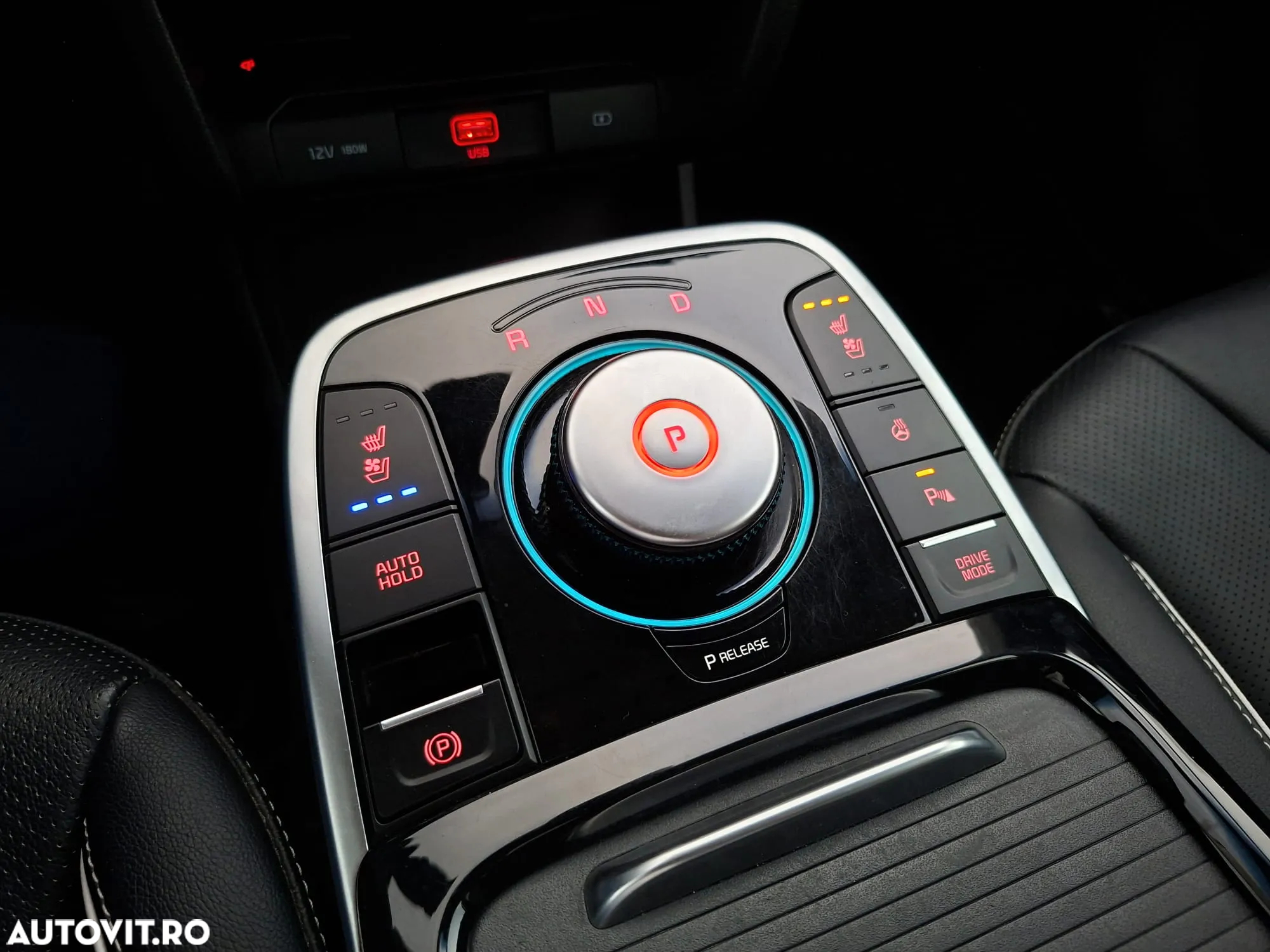 Kia Niro e-Niro 150 kW Vision - 12
