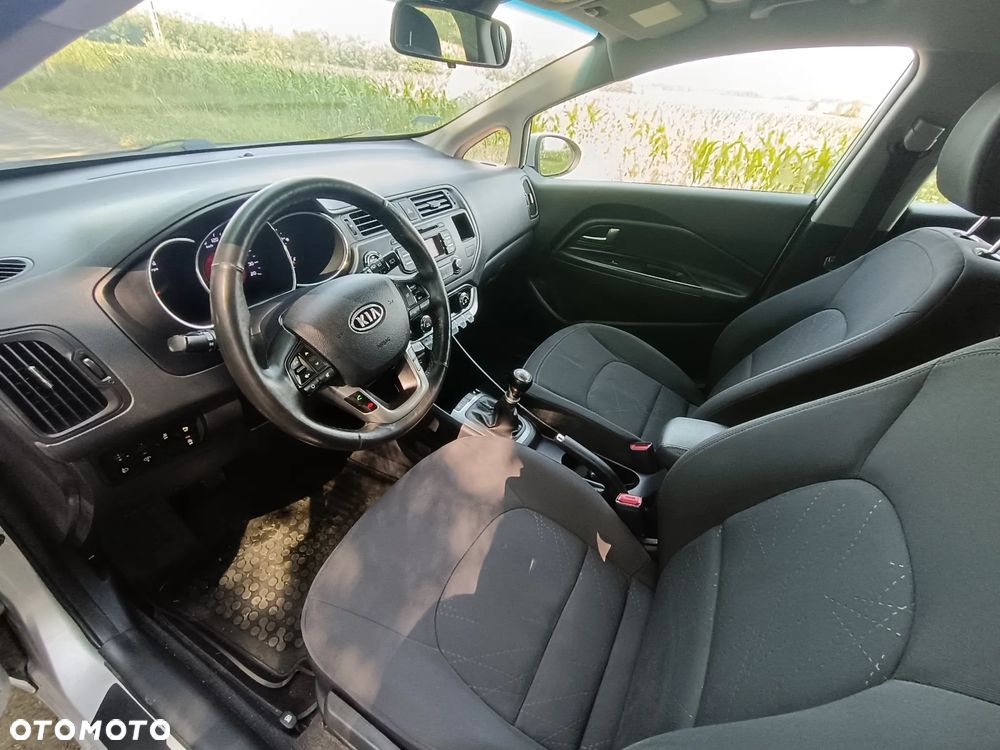 Kia Rio 1.2 XL - 9
