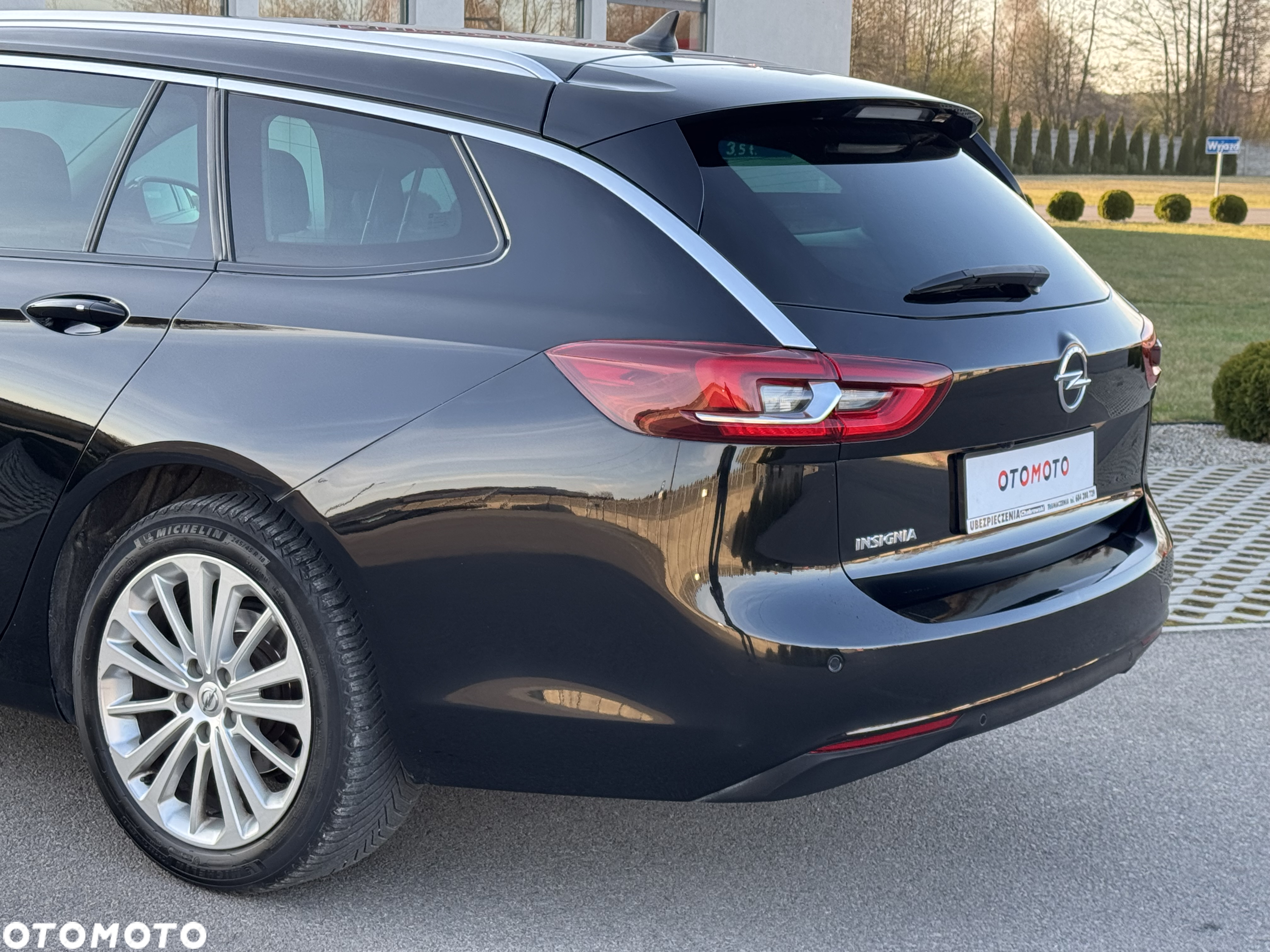 Opel Insignia Sports Tourer 1.6 ECOTEC Diesel Business Innovation - 8