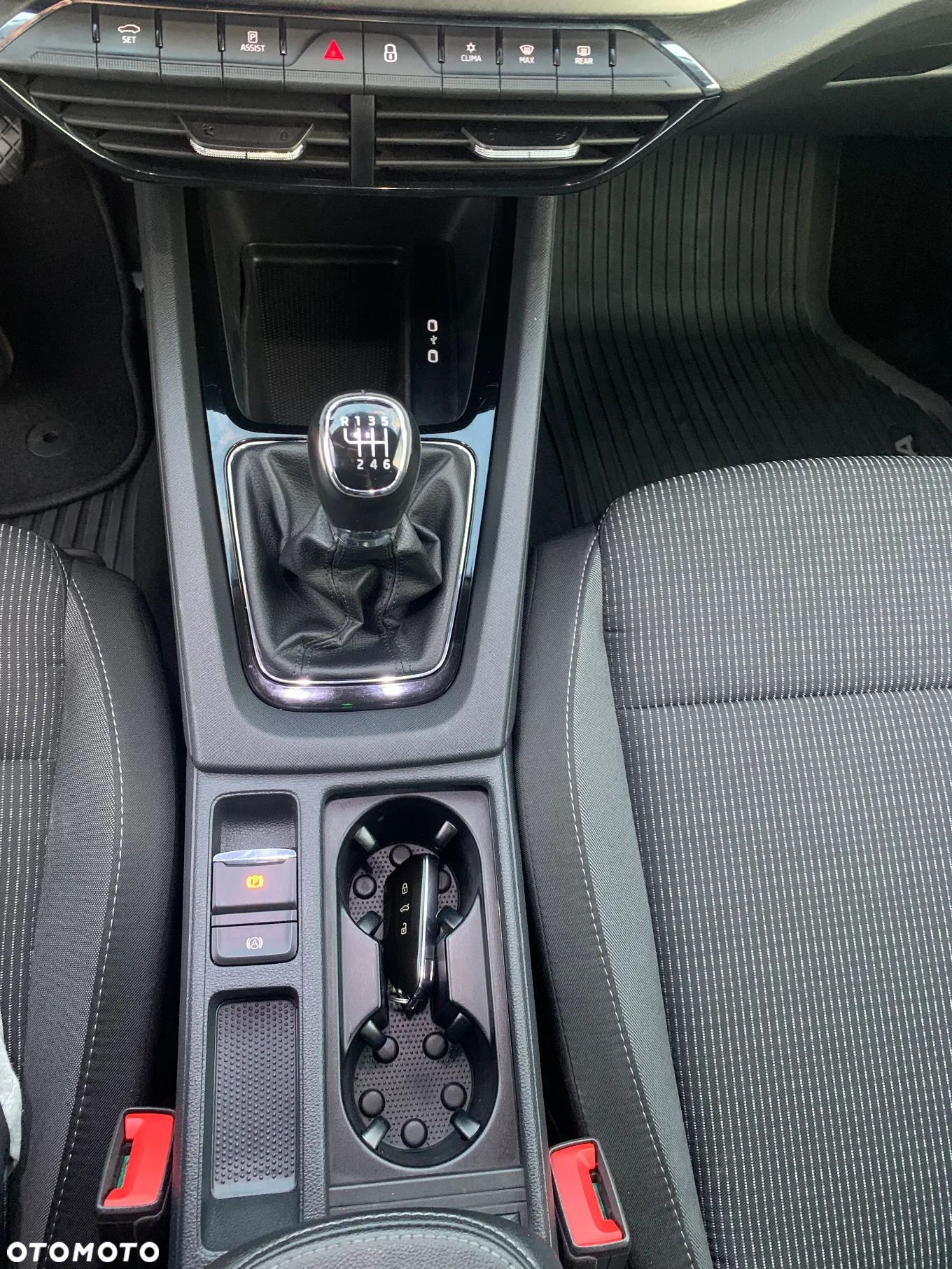 Skoda Octavia 1.5 TSI ACT Ambition - 25