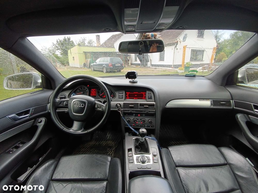Audi A6 Avant - 4