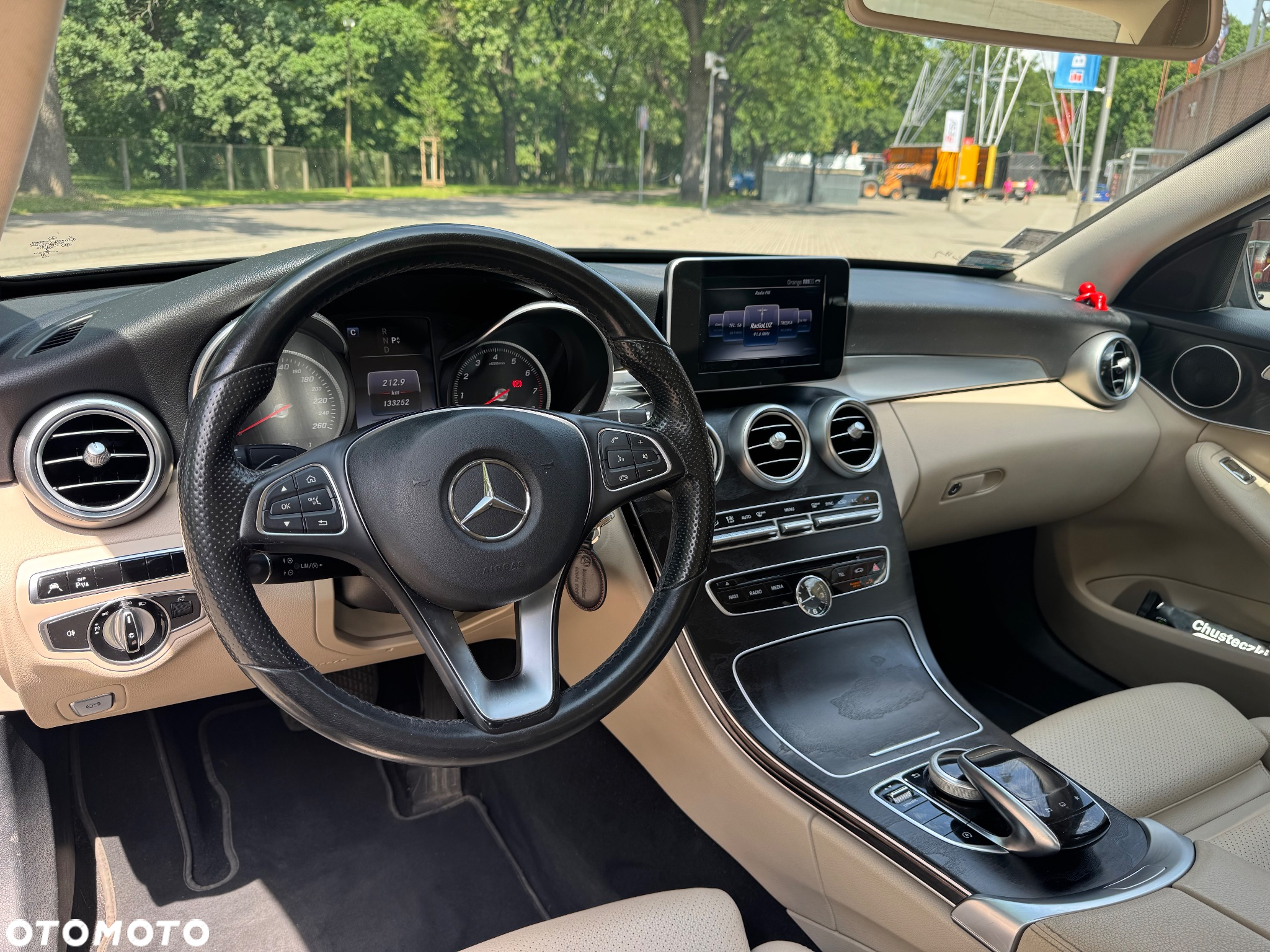 Mercedes-Benz Klasa C 180 7G-TRONIC - 21