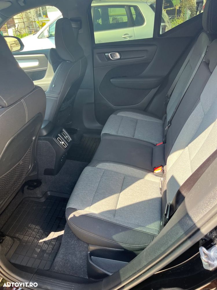 Volvo XC 40 B4 B Geartronic Momentum Pro - 11