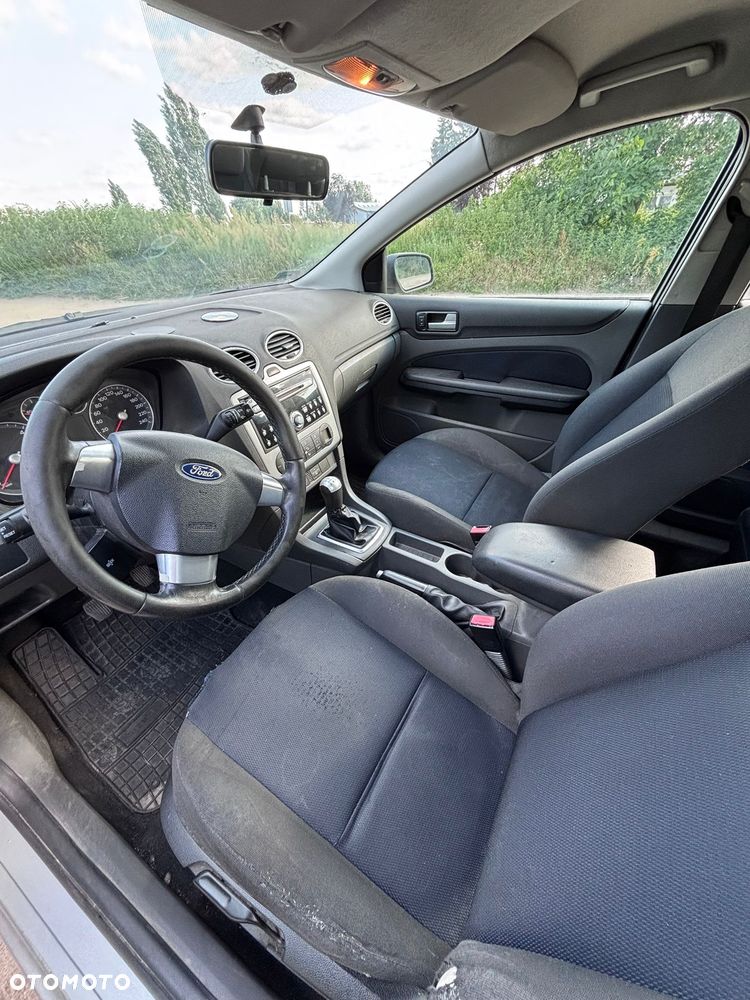 Ford Focus 1.6 TDCi Ambiente - 9