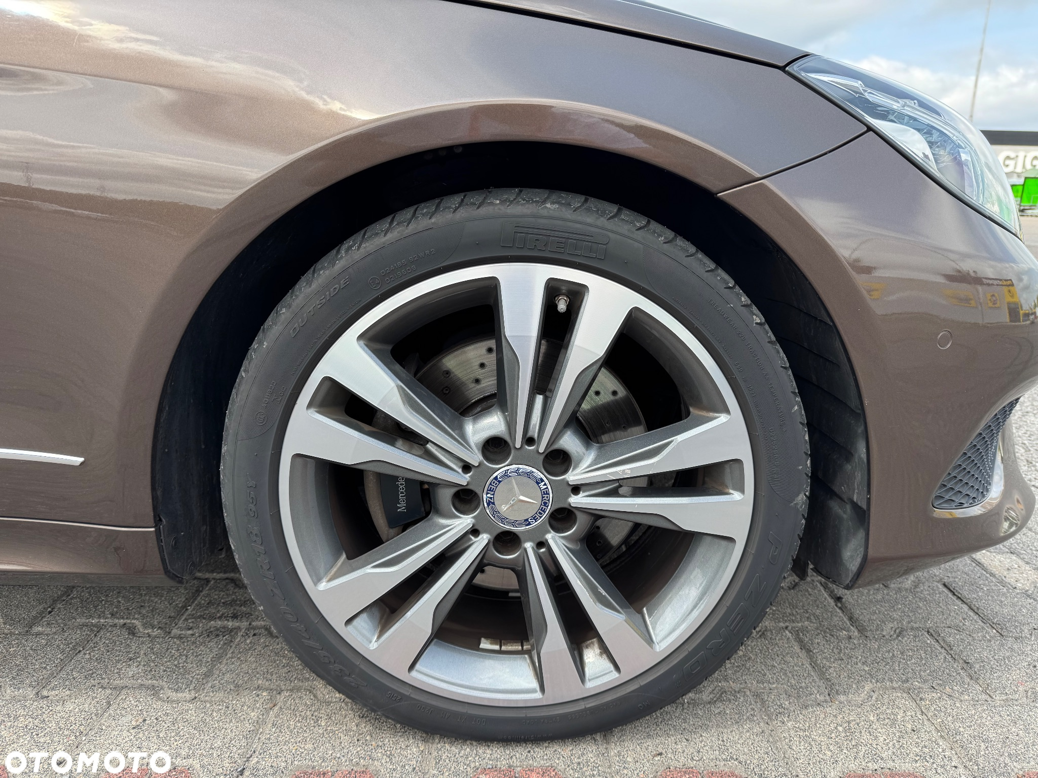 Mercedes-Benz Klasa E 200 Coupe 7G-TRONIC - 15