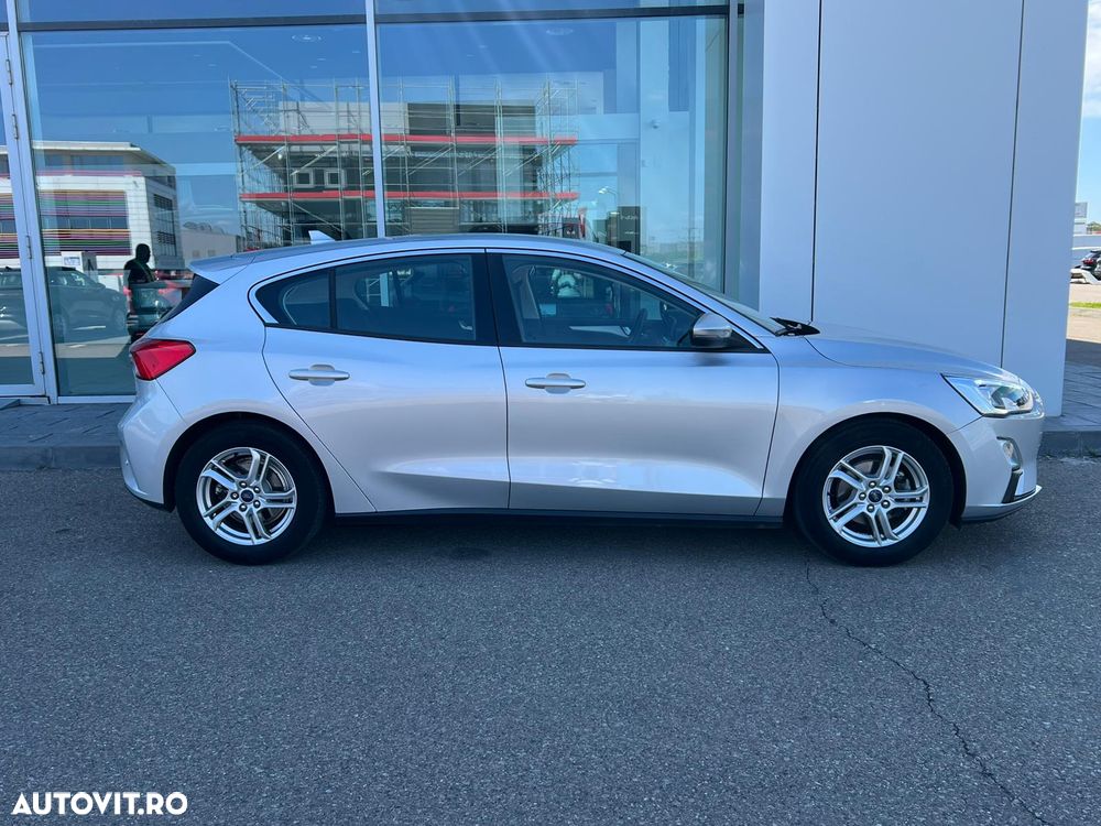 Ford Focus 1.0 EcoBoost Trend Edition - 9