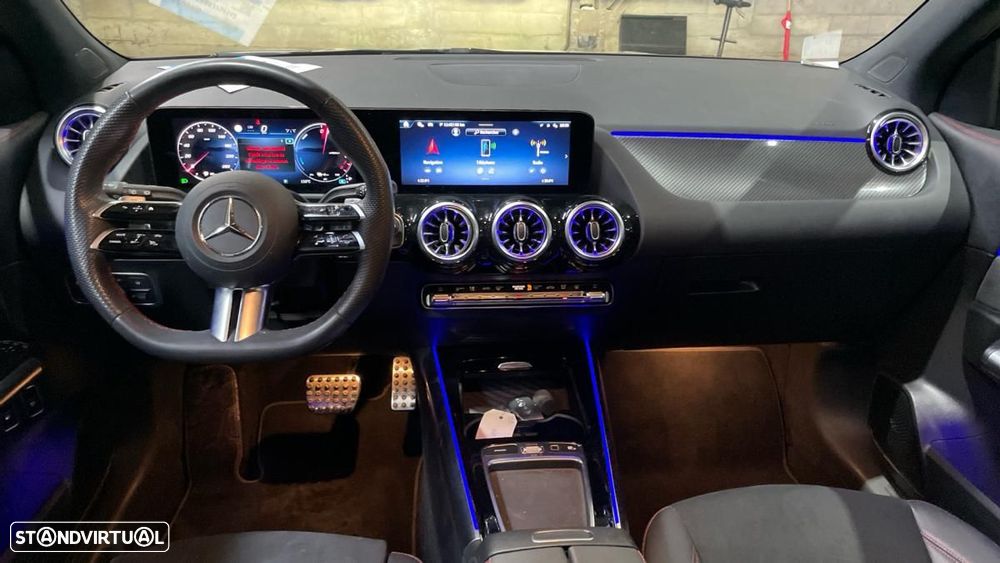 Mercedes-Benz GLA 250 e 8G-DCT AMG Line - 4