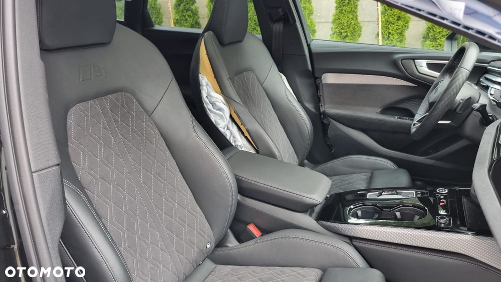 Audi A5 Avant e-hybrid quattro 220 kW S tronic Edition one - 26