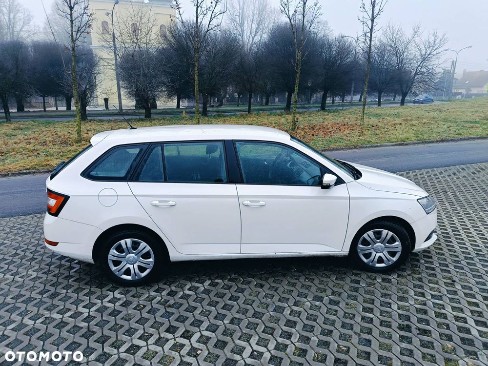 Skoda Fabia 1.0 Ambition - 7