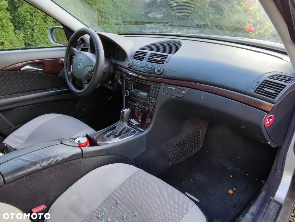 Mercedes-Benz Klasa E 220 T CDI Automatik Classic - 6