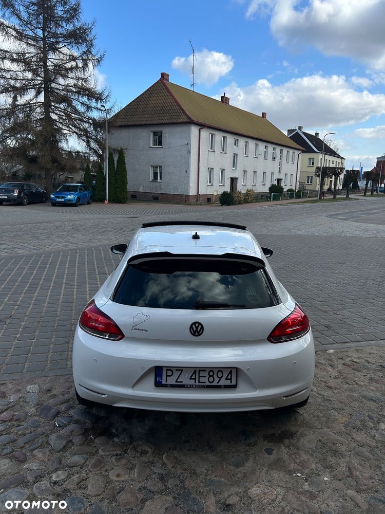 Volkswagen Scirocco 2.0 TSI DSG - 9