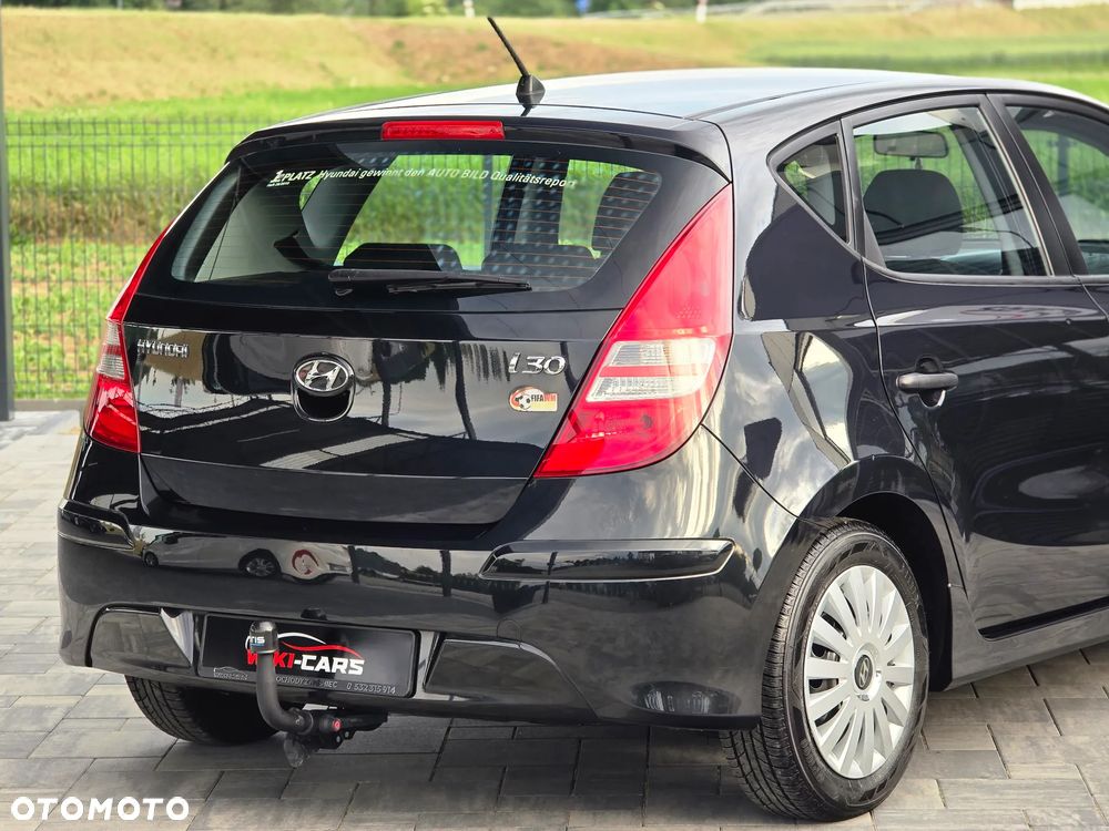 Hyundai i30 1.4 FIFA WM Edition - 24