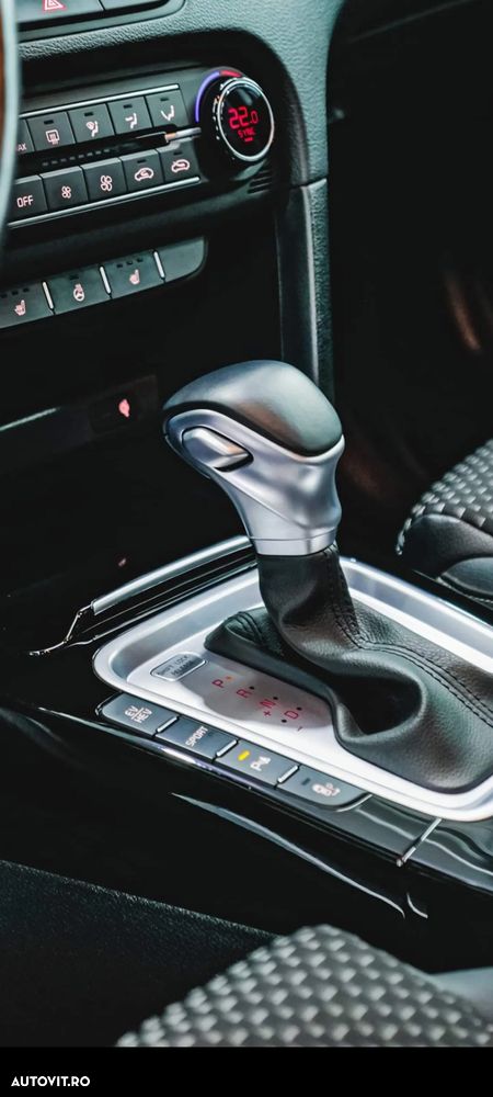 Kia XCeed ver-1-6-gdi-dct6-opf-plug--in--hybrid-platinum - 12