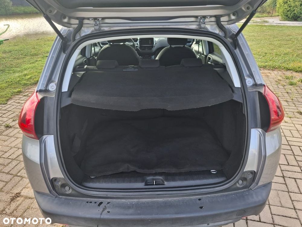 Peugeot 2008 PureTech 82 Style - 10