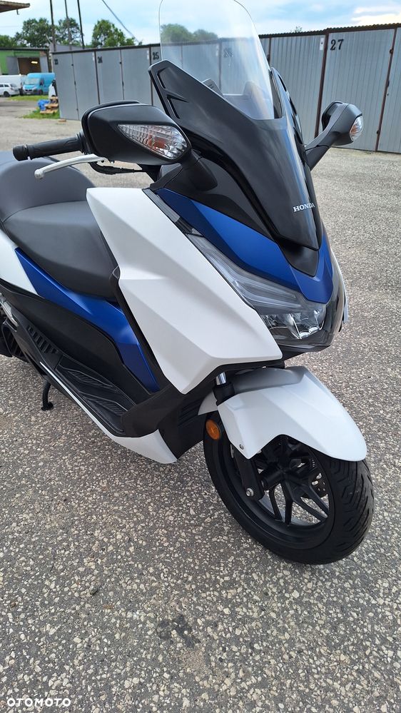Honda NSS - 17