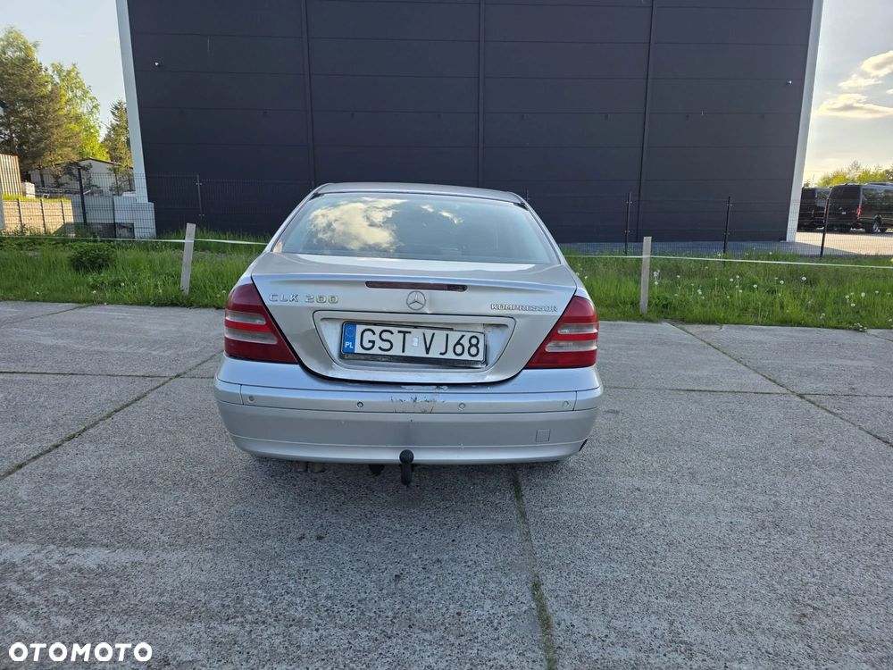Mercedes-Benz Klasa C 200 T Kompressor Classic - 5