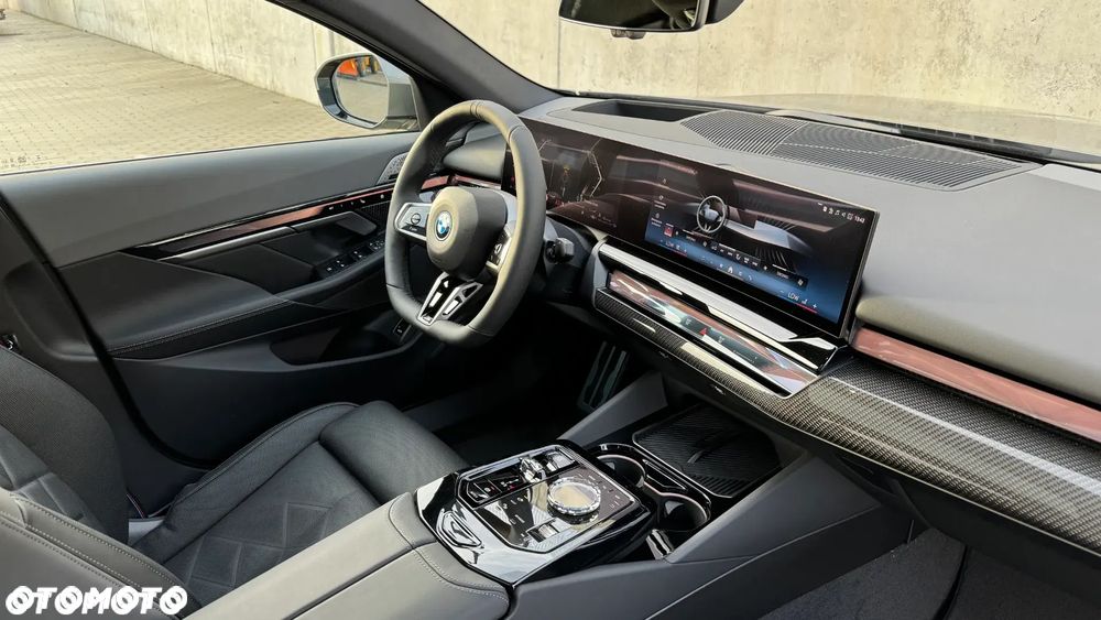 BMW Seria 5 - 21