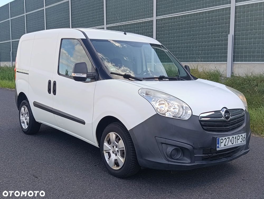 Opel COMBO - 3