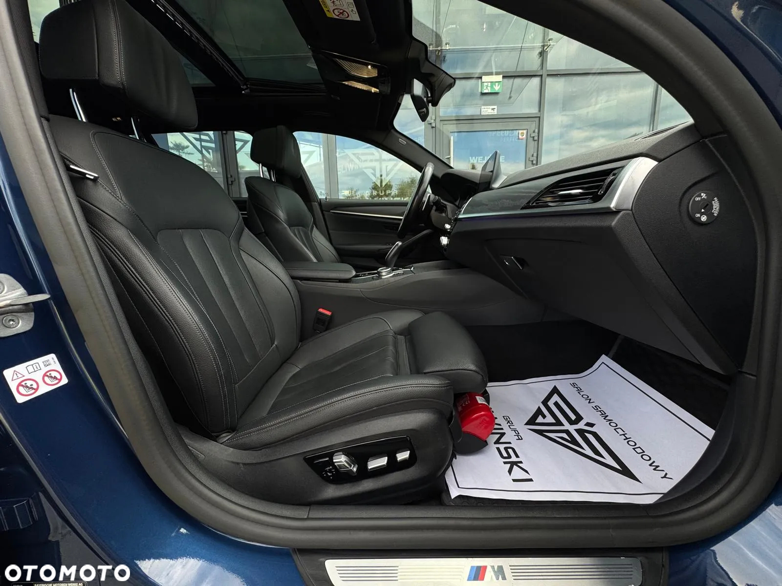 BMW Seria 5 520d xDrive M Sport sport - 24