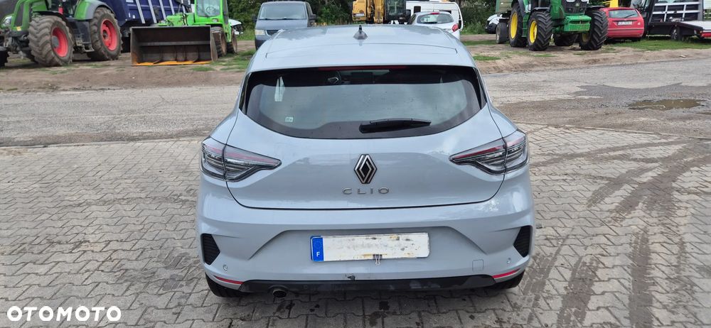 Renault Clio 1.5 Blue dCi Zen - 12