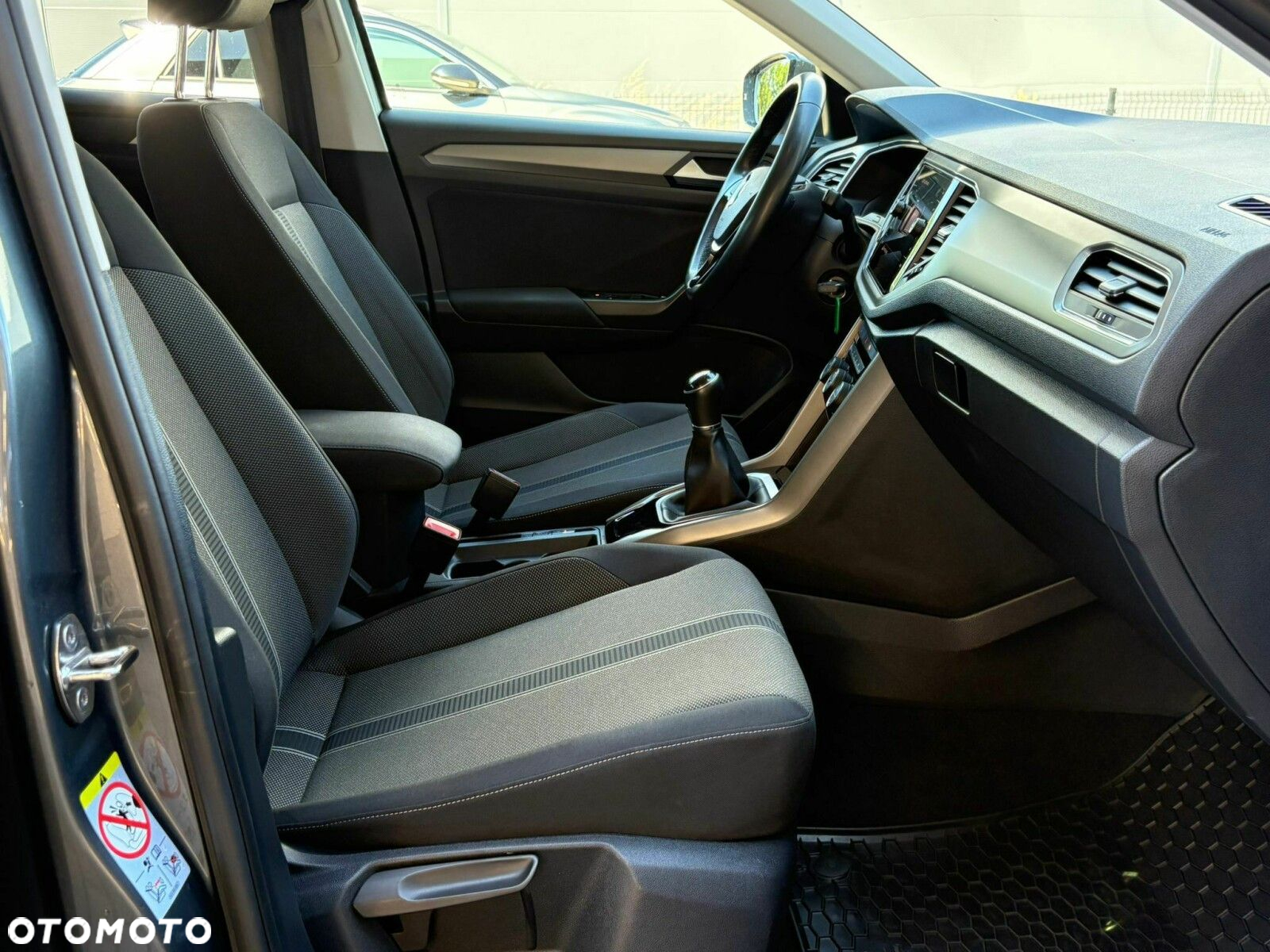 Volkswagen T-Roc 1.5 TSI ACT Advance - 12