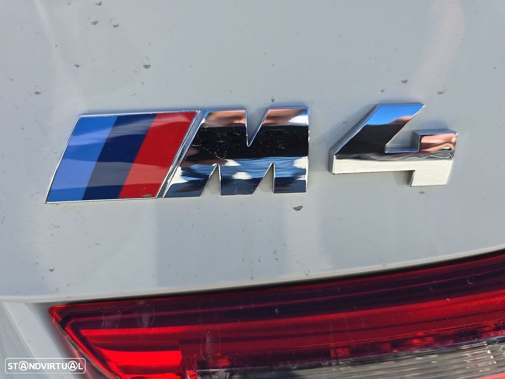 BMW M4 Auto - 8