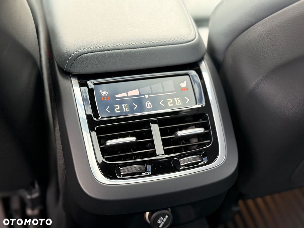 Volvo S60 T6 AWD R-Design - 9