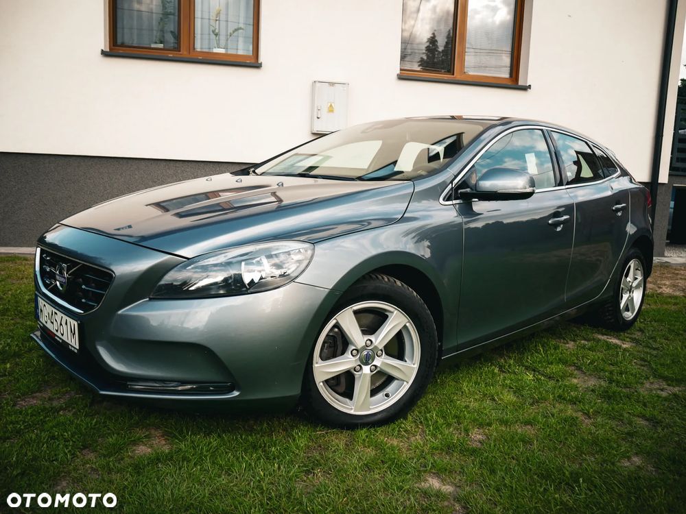 Volvo V40 D4 Summum - 4