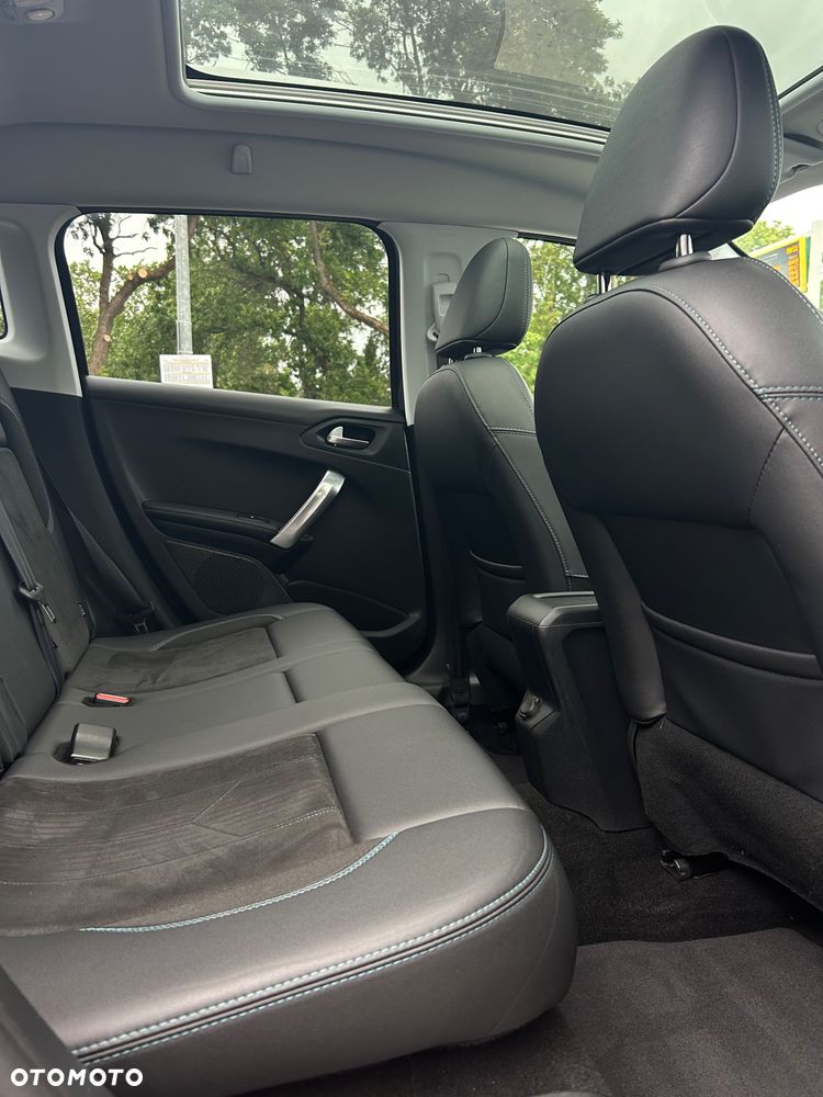 Peugeot 2008 1.6 BlueHDi Crossway S&S - 24