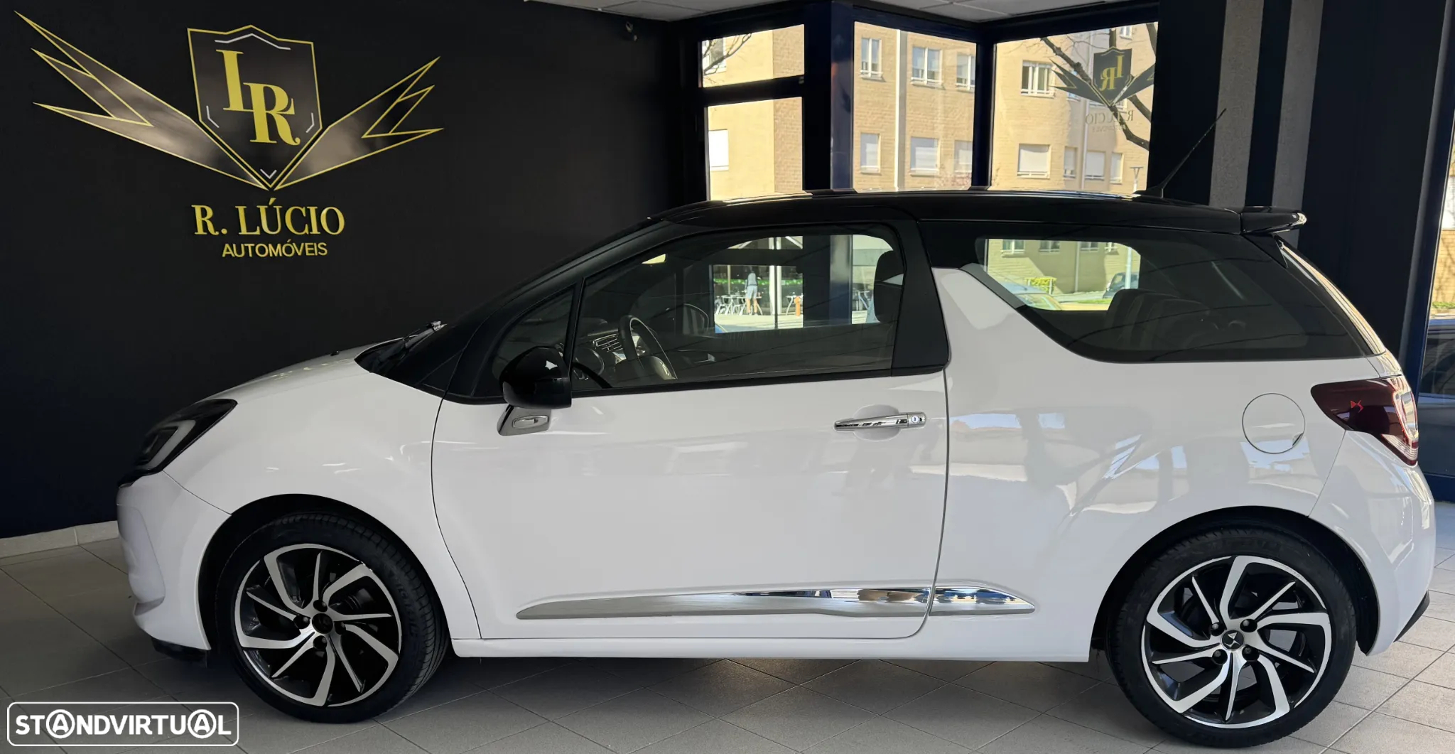 Citroën DS3 1.4 HDi Chic - 14