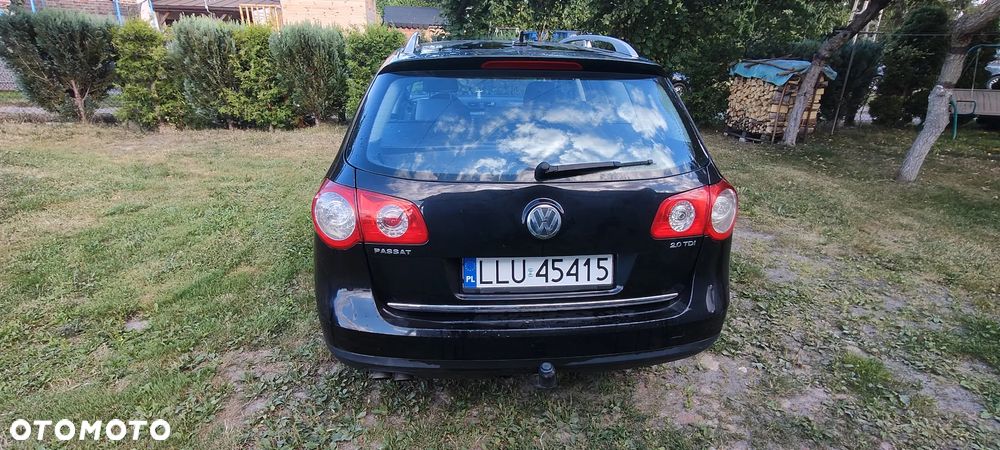 Volkswagen Passat 2.0 TDI Comfortline - 3