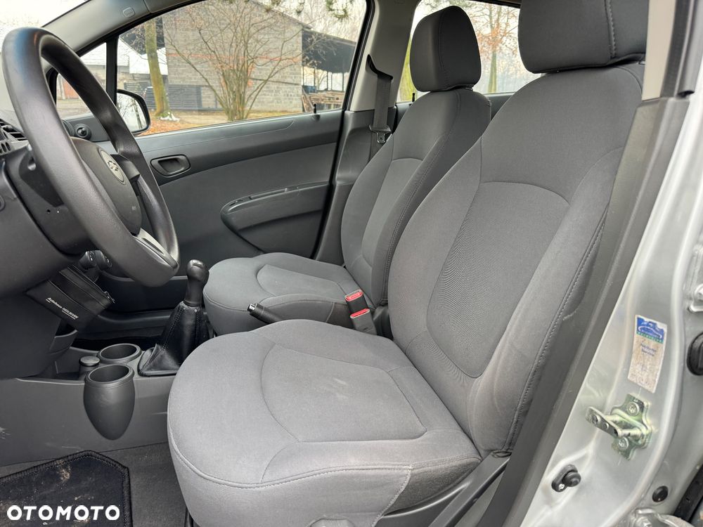 Chevrolet Spark 1.0 - 9