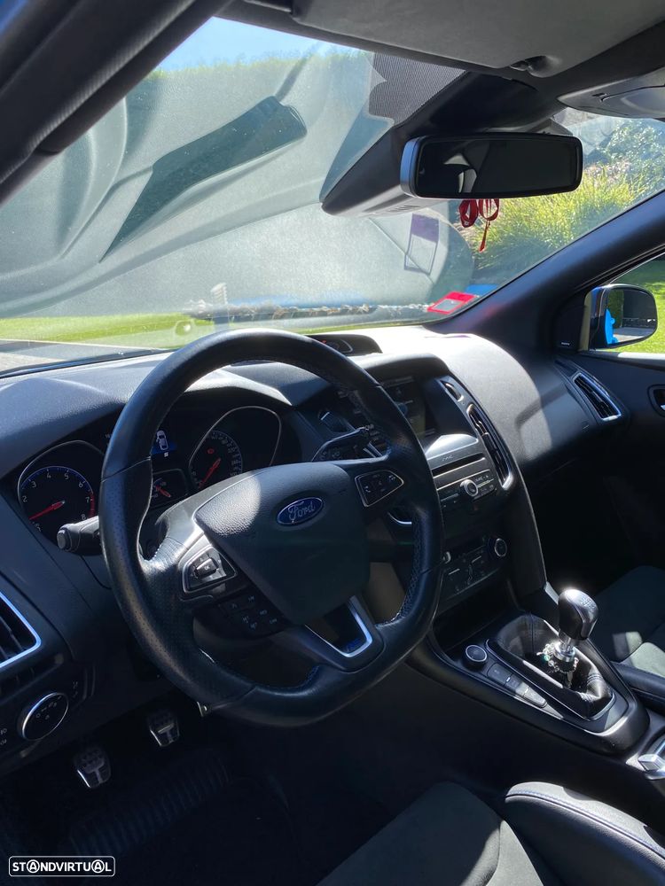 Ford Focus 2.3 EcoBoost RS Pack Performance - 15