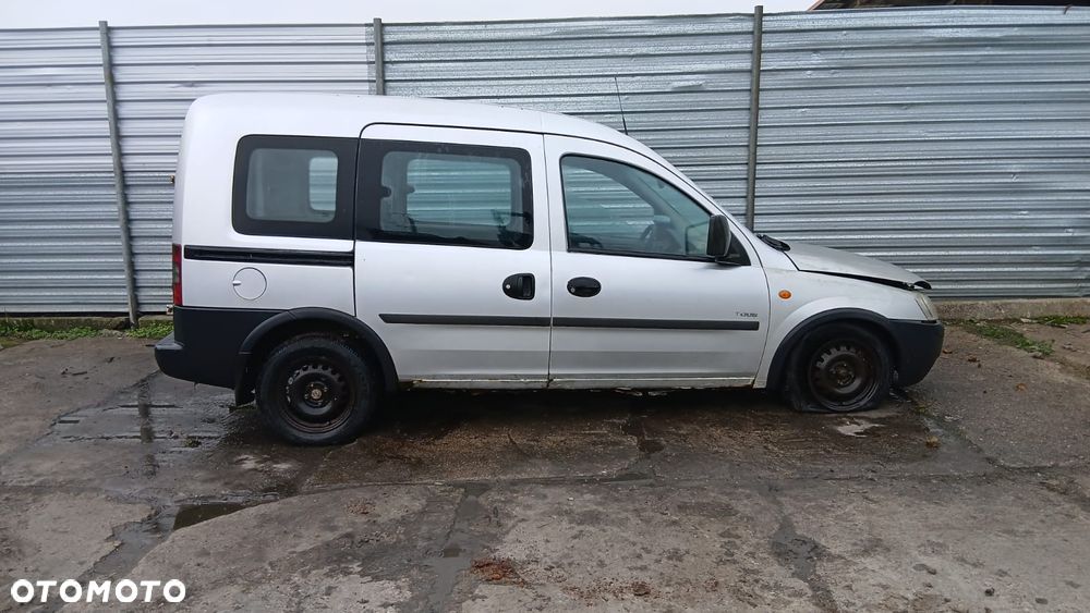 Tylko Części Opel Combo C tour 1.7DI 16v y17dtl 65KM 48kW 01r-11r lakier Z157 - 5